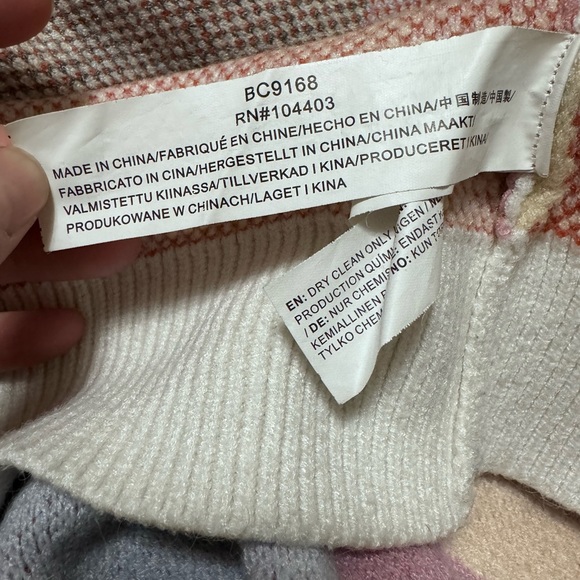 J.O.A. Gorgeous Plaid Sweater - Picture 5 of 6